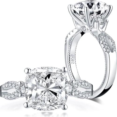 2020 New Hit 925 Silver Engagement Woman Ring Cushion Shape Synthetic Diamond Ring Womens Wedding Gift