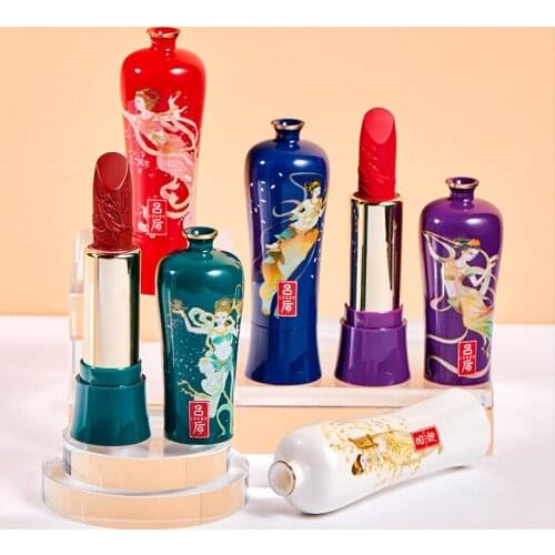 Chinese Vintage Style Carved Lipstick Dunhuang Murals Velvet Matte Lipgloss Moisturizing Women Lip Tint Beauty Makeup Cosmetics