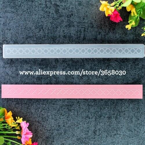 Lattice Pattern Plastic Embossing Folder For Scrapbook DIY Album Card Tool Plastic Template 21.8x2.1cm 8101450