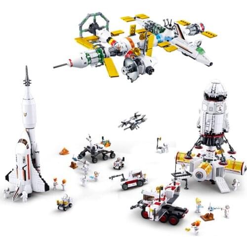 Space Station Building Blocks Toys For Children Space Exploration Anime Figure Models Rocket Planet Rover Action Figure Dolls