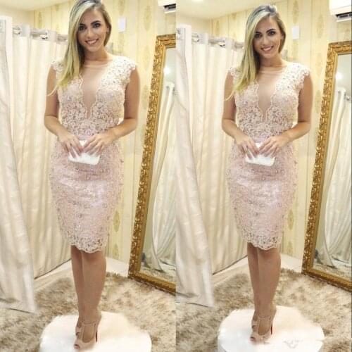 Knee Length Short Mother of the Bride Dresses Sheer Deep V Neck Crystals Beaded Lace Mother of the Groom Dress Evening Party Gow