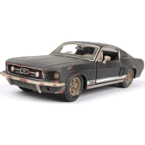 1:32 Scale Make Old Version Ford Mustang GT 1967 GT500 19CM Open Door Alloy Car Retro Model Ornaments Childrens Toy