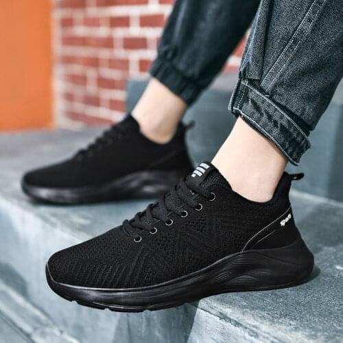 Hot Sale Light Running Shoes Comfortable Casual Mens Sneaker Breathable Non-Slip Wear-Resistant Outdoor Walking Boys Sports