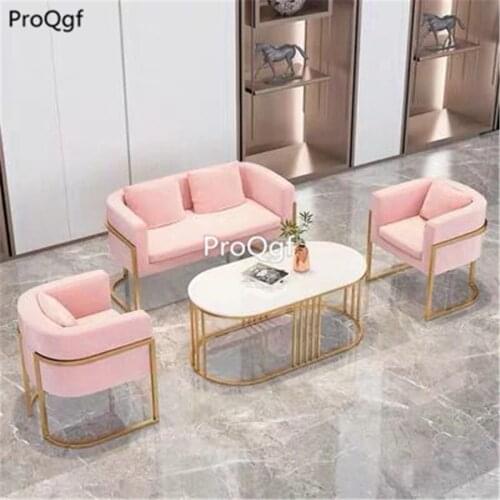 Ngryise Minshuku hotel 2 single chair and 1 double chair and 1 table