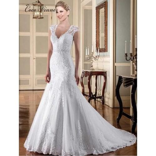 Sexy V neck Illusion Back Lace Mermaid Wedding Dress 2021 Vestido De Noiva Appliques Vintage Bride Dress W0017