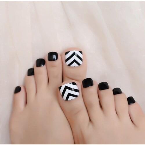 Black Toes Nails Fake Glossy Geometric angle Pattern Foot Nail Tip White Short Shiny False Toenail