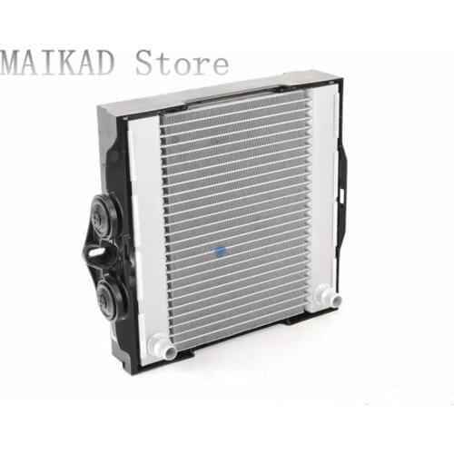 Auxiliary Coolant Radiator RIGHT for BMW F12 F13 640i 650i 640d 640iX 650iX 650iX17117802662
