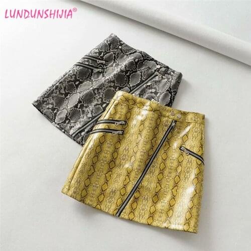 LUNDUNSHIJIA 2019 Spring Summer Women High Waist Zipper Skirt Fashion Snakeskin Printed PU Leather Skirt Sexy Mini Skirts