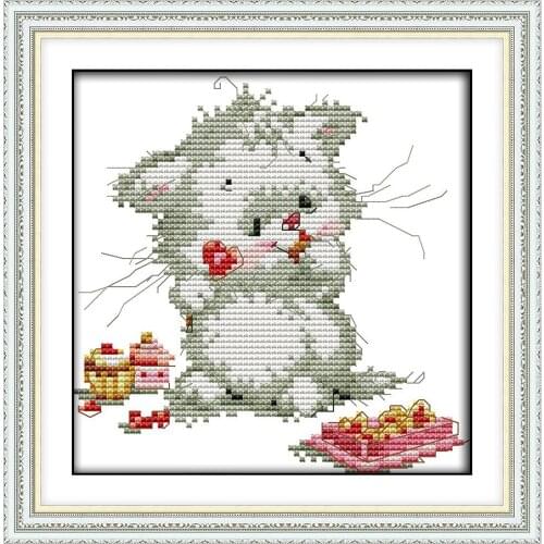 A cat making gifts. cross stitch kit aida 14ct 11ct count printed canvas stitches embroidery DIY handmade needlework