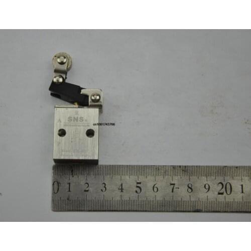 Free shipping SNS mechanical valve pneumatic components rapture S3L-M5 S3L-06 two -way cam