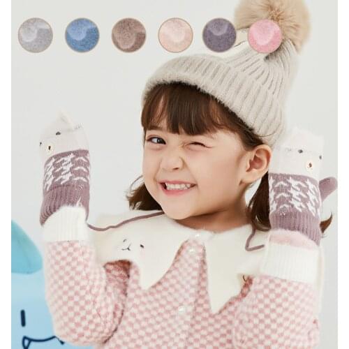 New Childrens Gloves for Fall Winter Travel Windproof Antifreeze and Velvet Warmth Cartoon Striped Finger Knitted Gloves