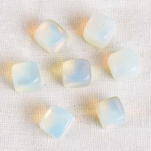 Opalite Tumbled Stone 12-15 MM Mineral Quartz Irregular Polishing Bead Specimen Kids Garden Home Decoration Accessories Chakra