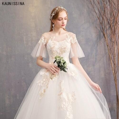 KAUNISSINA Vintage Ball Gown Wedding Dresses Short Sleeve Flower Appliques O Neck Bridal Dress Custom Size Corset Wedding Gowns