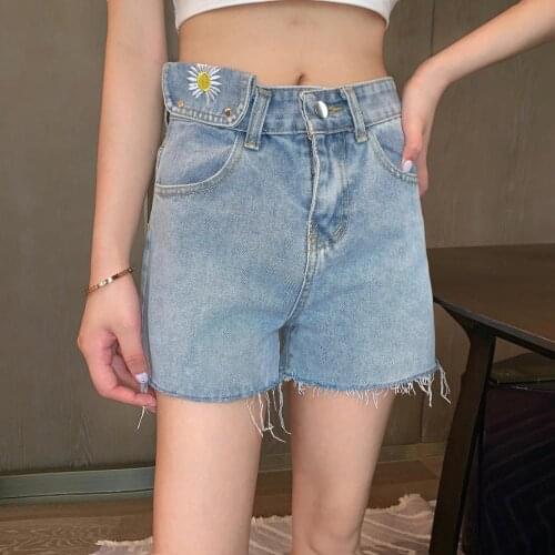 Cotton small pockets embroidered daisy denim shorts female summer new style high waist thin grils teenager shot pants women