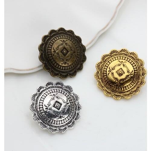 30mm 3pcs/lot Retro Zinc Alloy Charms Pendant Gold/y Round Flowers Decorative Concho Button For DIY Jewelry Accessories