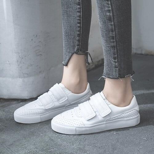 Women Fashion Vulcanized Shoes Tenis Feminino Zapatos De Mujer Slimming White Sneakers Women Casual Shoes Breathable 220