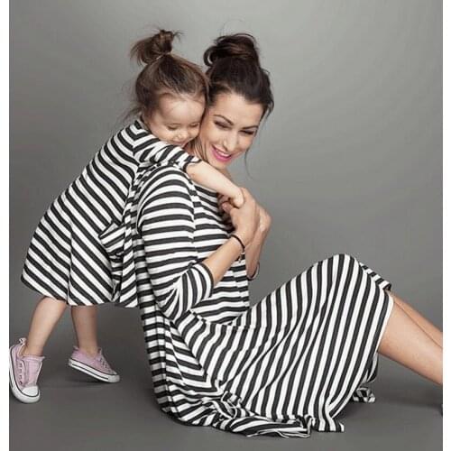 New 2017,baby girl dress Parent-child clothes,cotton Family Matching Outfits dresses for mother daughter Family installe dresses