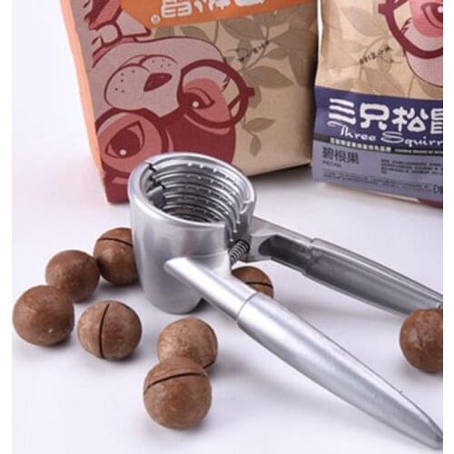 High quality Aluminum alloy New Quick Funnel Shaped Nut walnuts Cracker Sheller Nut Opener Clip