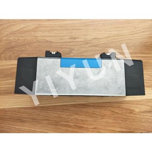 MN1H-5/2-D-1-C 159688 MN1H-5/3B-D-2-S-C 159696 MN1H-5/3G-D-3-C 159705 FESTO Solenoid valve Pneumatic components