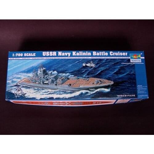 Trumpeter 05709 1/700 USSR Navy Kalinin Battle Cruiser - Scale Model Kit