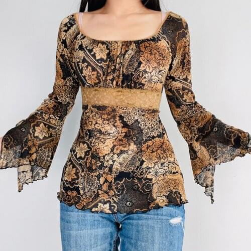 Womens Vintage Print Split Long Bell Sleeve Crop Tops Sexy Women Blouse Lace Patchwork Square Collar Pullover Tops Streetwear