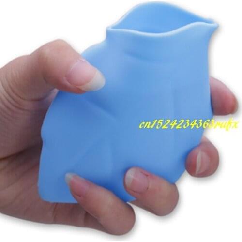 10pcs/lot Free Shipping 100ML cup Travel Accessories Portable Folding Collapsible Leaf Shape Silicone Water Bottle