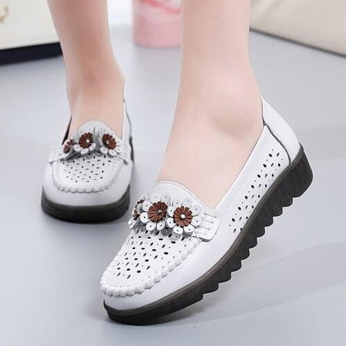Women Genuine Leather Flats 2021 Summer New Comfy Breathable Moccasins Handmade Wear Resitant Non-slip Anti-Odor Womans Loafers