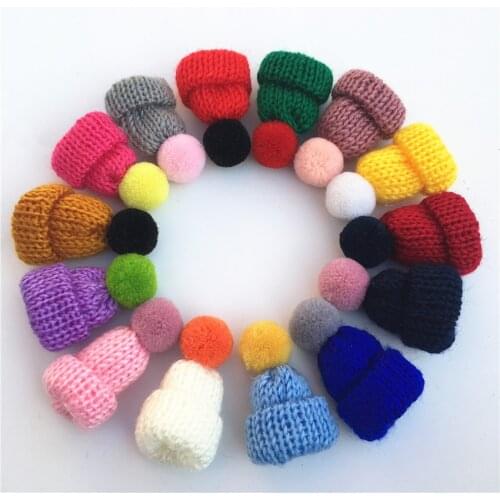5pcs/lot 5cm Mulit Colors Wool Cap Christmas Cap Decoration DIY Garment Scarf Head Rope Children Toys Craft Cloth Accessories