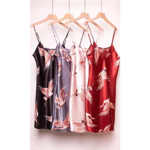 Womens Pajama Wedding Silk Robe Women Nightie Fashion Sexy Nightgown Summer Sleeveless Sling Real Satin Pajamas Dresses Pijama