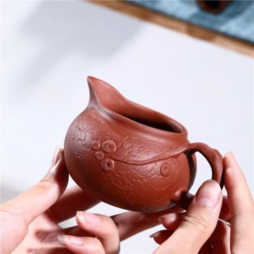 Clay teapot agent tea sea two color pine needle fair cup Kung Fu tea set sub tea accessories customized wholesale