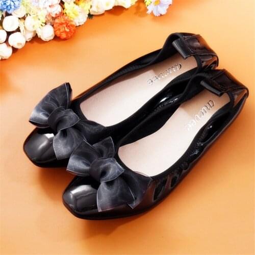 AUCVEE Fashion Genuine Leather Moccasins Female Flats Large size 35-43 Women Shoes Slip-On Ballet Flats Fall Women Shoes Loafers