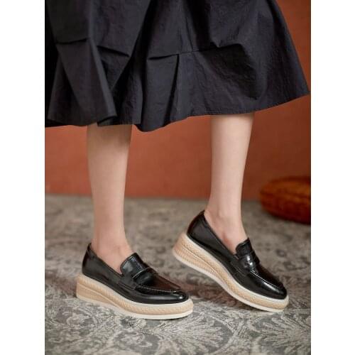 EshtonShero Fashion Women Pumps Spring Summer Wedge High Heels Party Shoes Woman Genuine Leather White Female Shoes Loafers