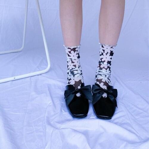2019 Women Fashion Flower Print Short Socks Fashion Pile Heap Hollow out Fishnet Socks Unique Popular Art Socks