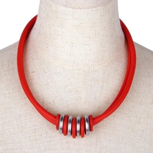 YD&YDBZ New Metal Circle Pendant Necklaces For Women Multicolor Silicone Rubber Statement Necklace Sweater Chain Costume Jewelry