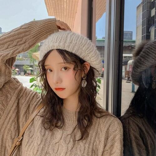 Real fur Ball Beret Hats Women Female Artist Painter Hats Winter Handmade Kitted Berets Winter Western Style Octagonal cap