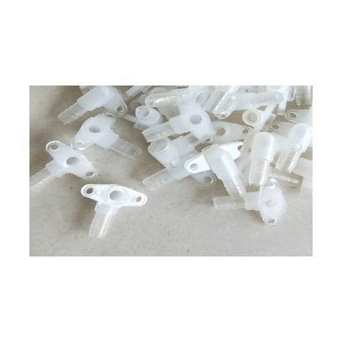 Flip Camera Drain Hose & Connector For VW Passat B8L Golf 7 CC Lamando