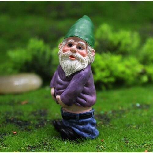Resin Naughty Garden Gnome Statue Christmas Dress Up DIY Garden Decoration Resin Gnome Decor Christmas Gift GRSA889