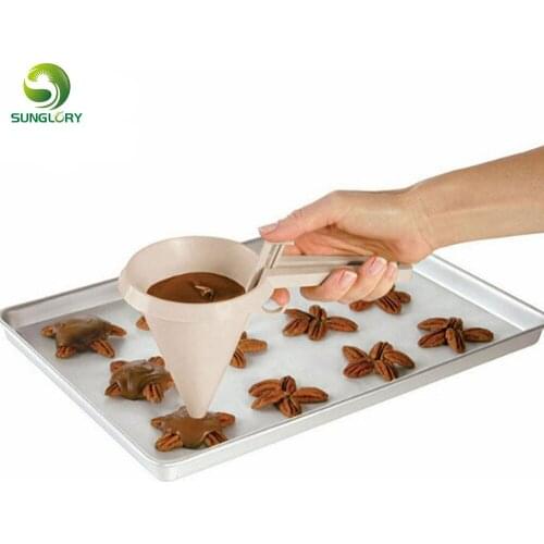 Adjustable Icing Candy Funnel Chocolate Pastry Mold Batter Dispenser Cream Cookie Cupcake Pancake Muffin Funnel Baking Tools