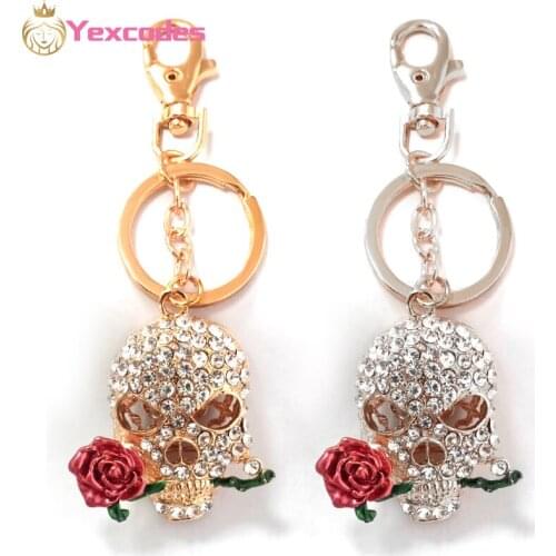 Alternative fashion rhinestone crystal rose flower bone key chain wallet bag car charm key chain buckle gift fashion charm metal
