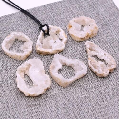Fashion Natural Stone Druzy Agates Necklace Jewelry Irregular Crystal Slice Pendant Waxed Thread Chain Necklaces for Women Men