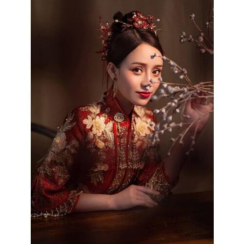 Red Bride Embroidery Exquisite Sequins Beading Qipao Chinese Traditional Dragon Phoenix Wedding Cheongsam Oriental Vestido