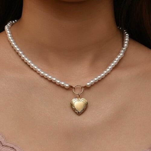 Trendy Pearl Choker Necklace for Women Geometric Round Heart Pendant Necklace Elegant Korean Jewelry collier de perles