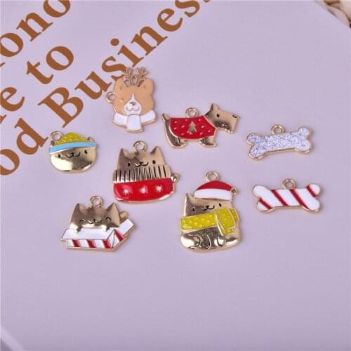 10pcs/pack Lovely Christmas Cat Deer Dog and Bone Enamel Metal Charms Earring Bracelet DIY Necklace Jewelry Making