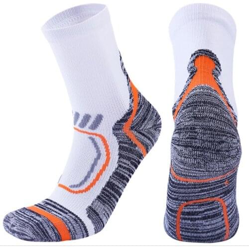 Teenage Sport Socks Outdoor Hiking Socks Men Socks Sweat Absorbing Basketball Football Baseball Volleyball Sport Socks 39-46