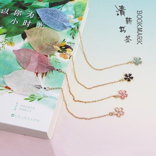 Feather Pendant Bookmark Metal Cute Pendant Bookmark for Books Student Cute School Supplies Korean Stationery
