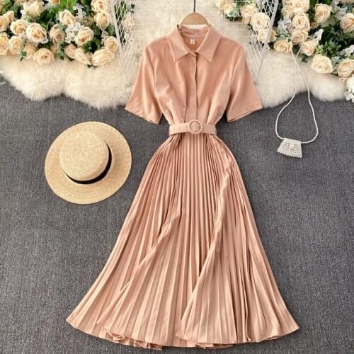 Womens Spring Summer Runway Fashion Short Sleeve Pleated Dress Female ChicTravel Beach Party Dress TB1896