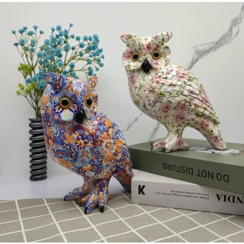 Nordic Creative Colorful Owl Ornaments Water Transfer Animal Resin Crafts Furnishings Home Office Decorations Fashion Gift