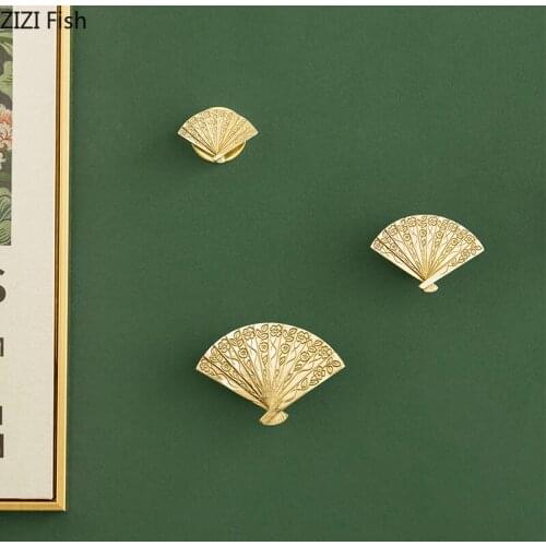 Brass Folding Fan Key Holder Wall Classical Hooks for Hanging Nordic Room Aesthetics Backdrop Display Copper Hook Coat Rack