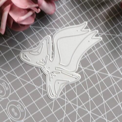 Bow Tie Ribbon Frame Metal Cutting Dies Stencil for DIY Scrapbooking Photo Album Embossing Paper Cards Decor Crafts Die Cuts