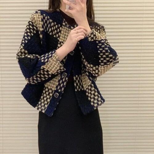 Spring And Autumn New Ladies Korean Plaid Short Coat